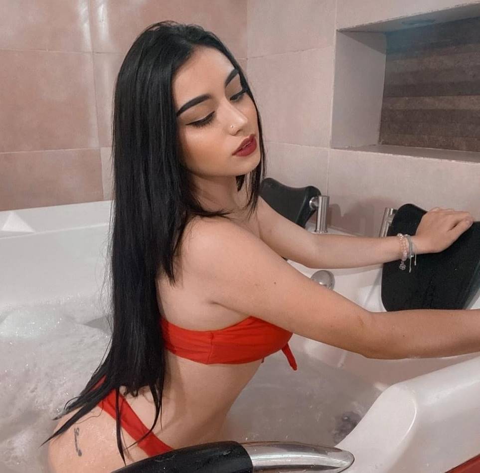Taksim Escort Bayan Serenle Hazır Olun